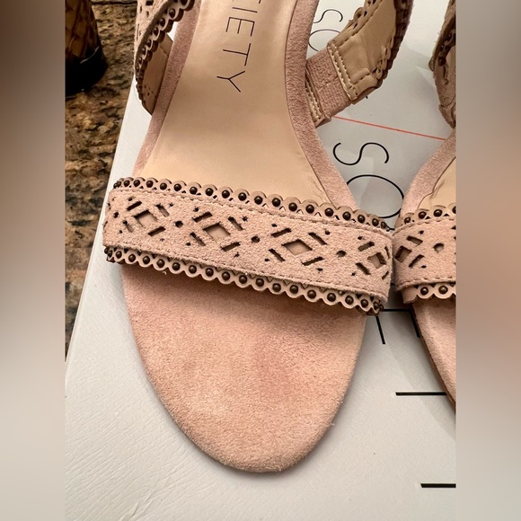 Sole Society Heels - Picture 4 of 16